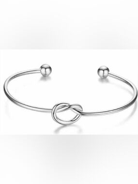 Open heart adjustable heart bracelet New Silver New Cuff loose fit Bangle